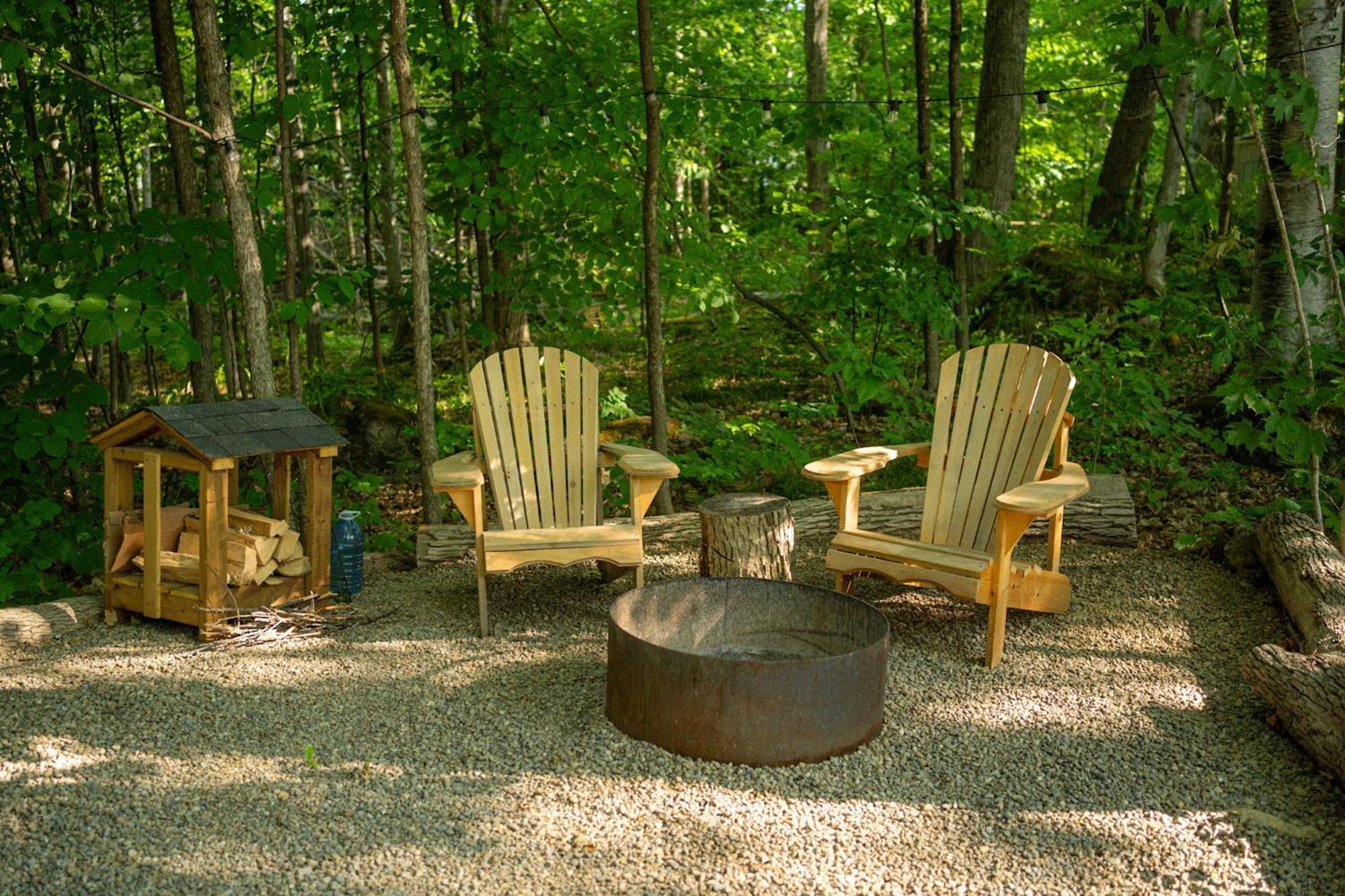 Grotto Getaway Hotell Miller Lake Exteriör bild