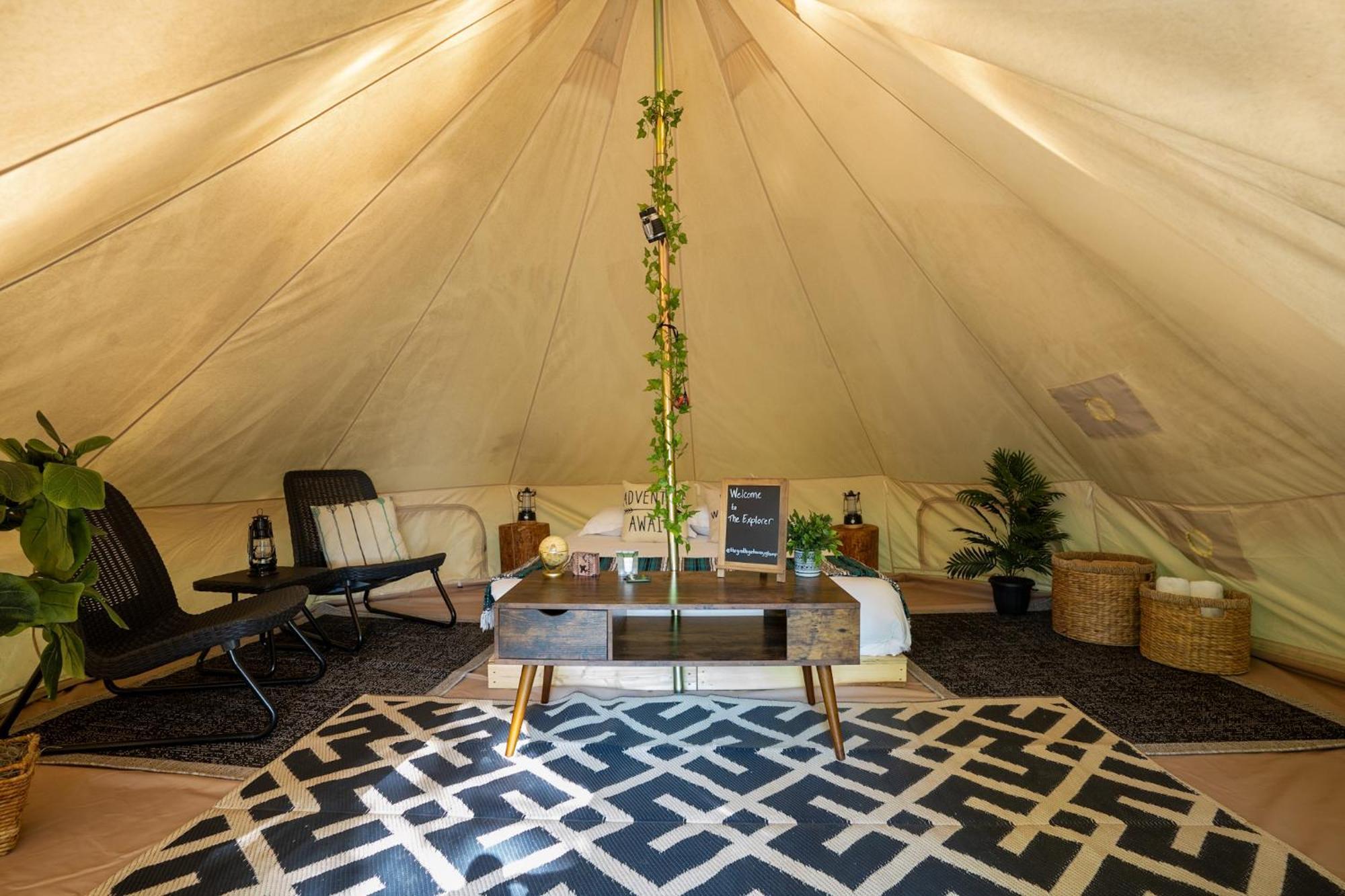 Grotto Getaway Hotell Miller Lake Exteriör bild