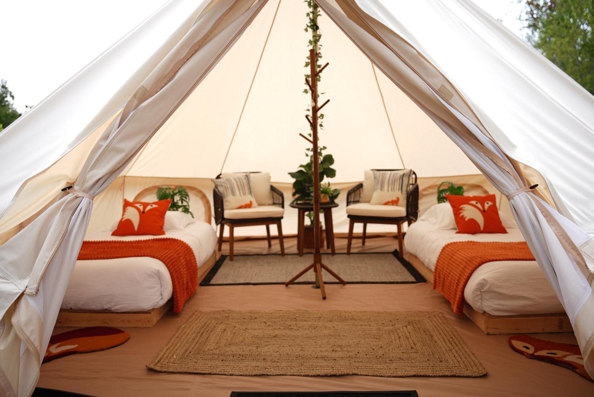 Grotto Getaway Hotell Miller Lake Exteriör bild