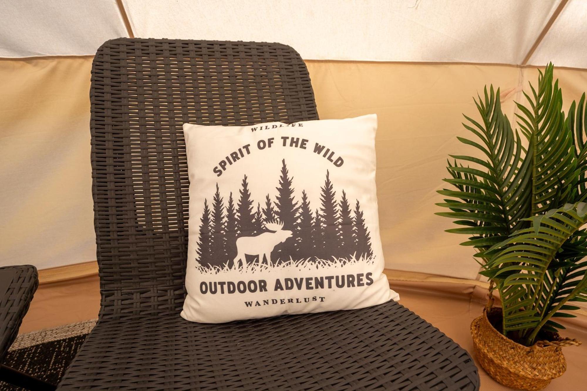 Grotto Getaway Hotell Miller Lake Exteriör bild